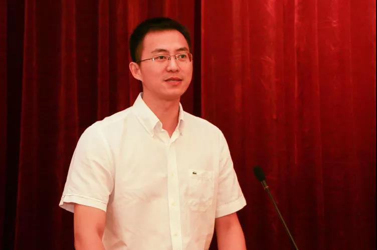 张亮副处长发言.jpg 张亮副处长发言.jpg